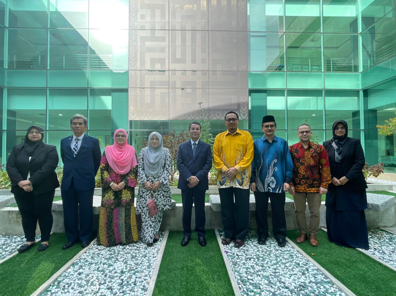 Universiti Utara Malaysia COLGIS study visit to Perlis High Court ...